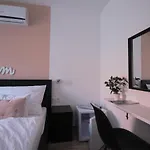 Szitakoeto Panzio 3*