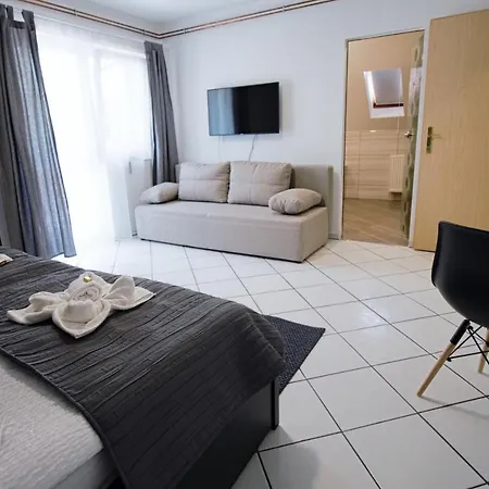 Gæstehus Szitakoeto Panzio 3*